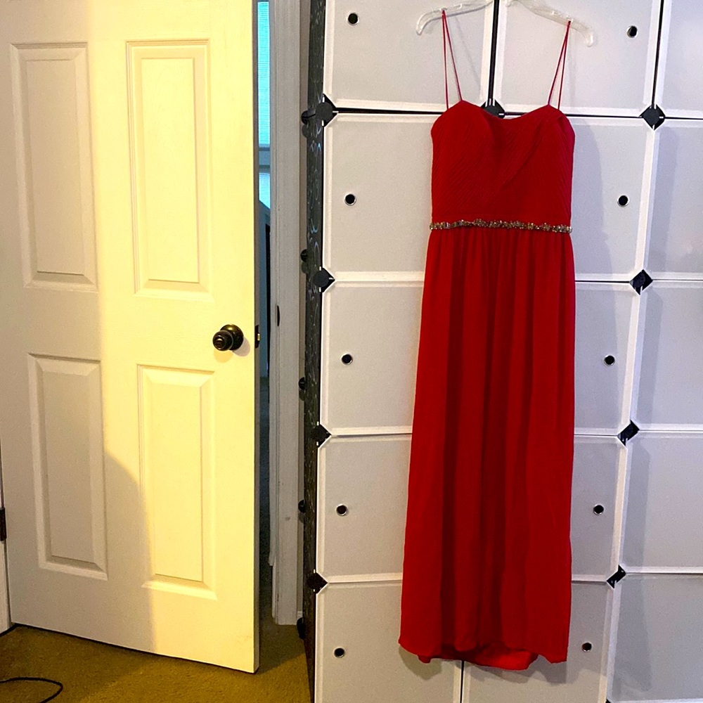 Erin red dress